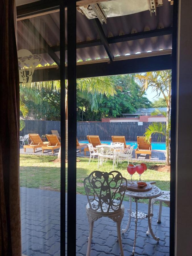 St Lucia Lodge St. Lucia Exterior foto